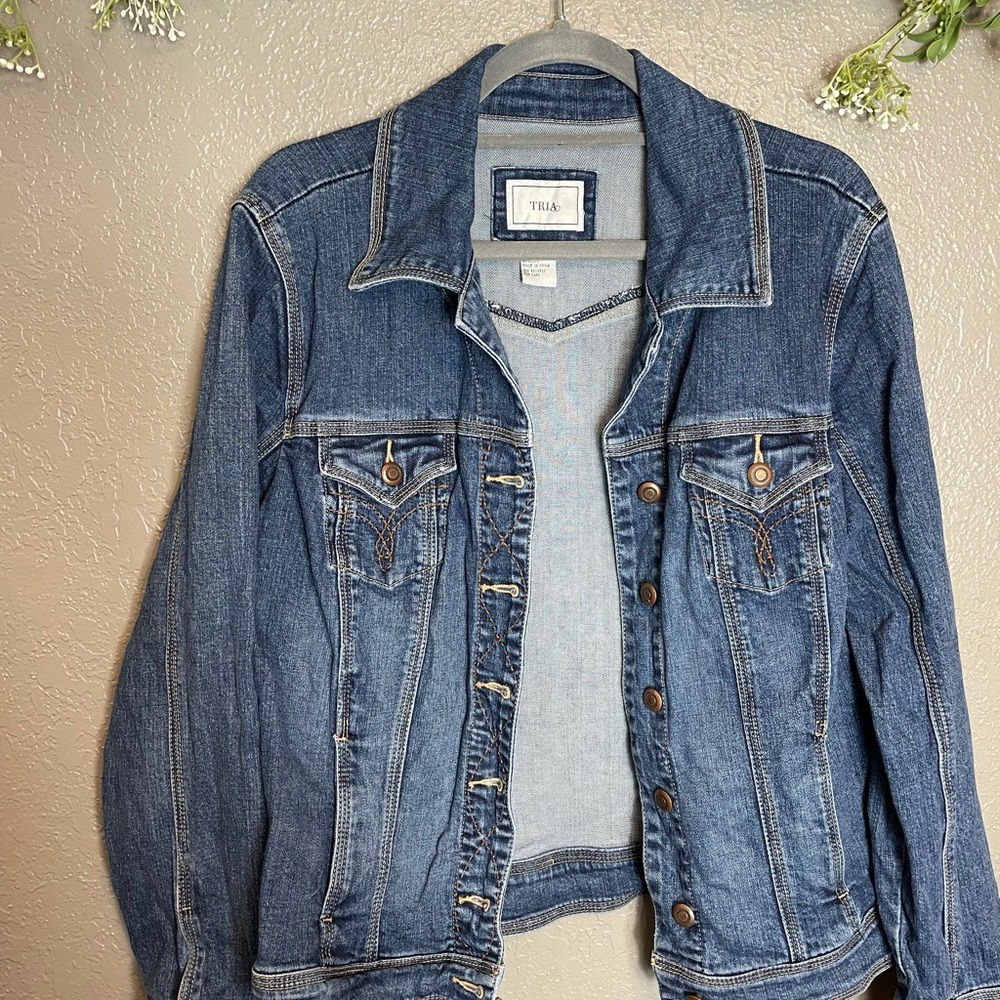 Tria Fitted Denim Jacket Vintage Styling Sz XL